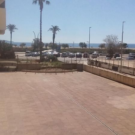 Pieds Dans L Eau Linges De Maison Inclus Empuriabrava Esterno foto
